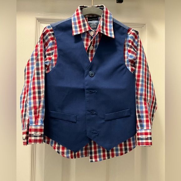 Nautica 3 Piece Suit - Picture 9 of 10